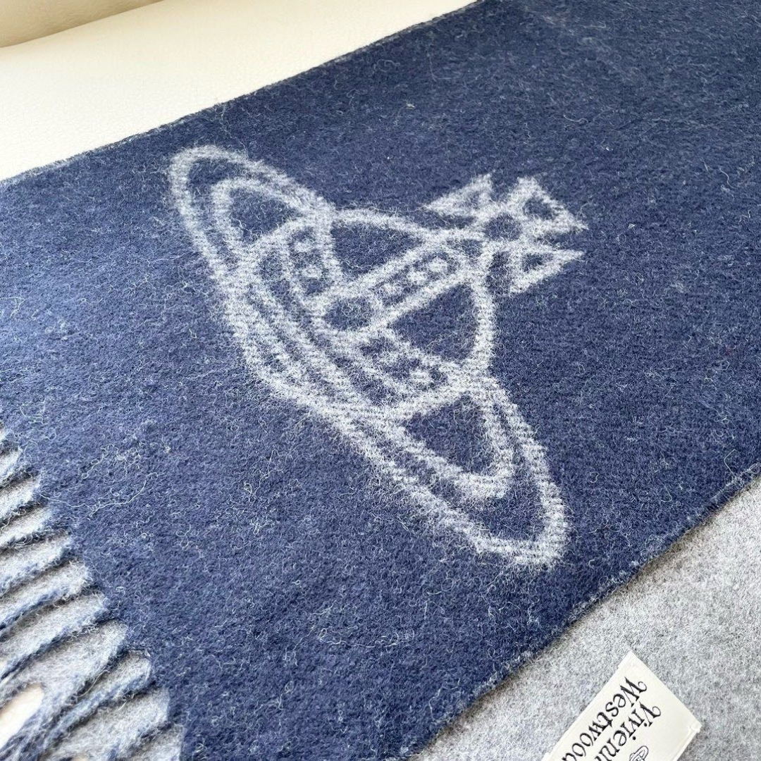 ✨✨英国朋克教母“西太后Vivienne Westwood”最爱的土星❗❗从精神上，Vivenne We