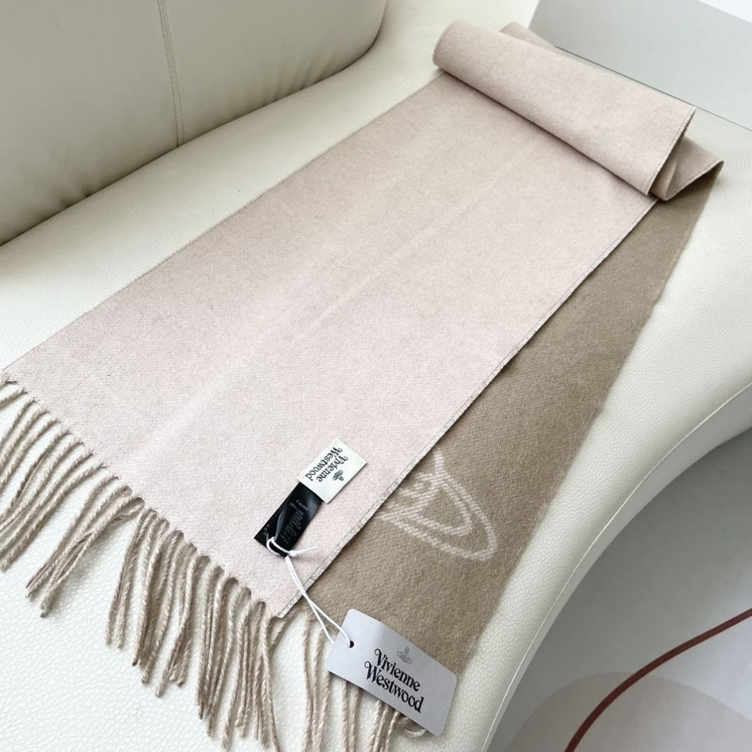 ✨✨英国朋克教母“西太后Vivienne Westwood”最爱的土星❗❗从精神上，Vivenne We