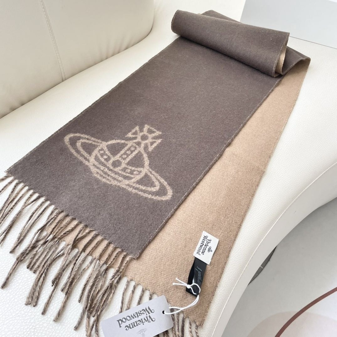 ✨✨英国朋克教母“西太后Vivienne Westwood”最爱的土星❗❗从精神上，Vivenne We