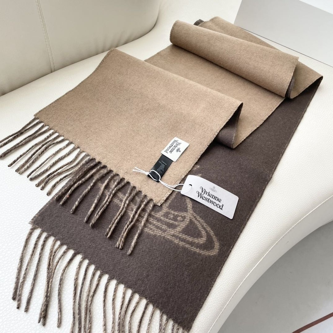 ✨✨英国朋克教母“西太后Vivienne Westwood”最爱的土星❗❗从精神上，Vivenne We