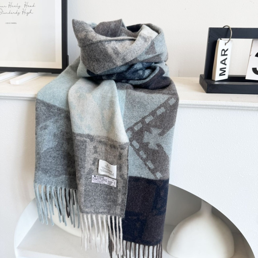 🆕𝐕𝐢𝐯𝐢𝐞𝐧𝐧𝐞 𝐖𝐞𝐬𝐭𝐰𝐨𝐨𝐝🪐✨经典大土星围巾 vivienne westwood西太后土星 英