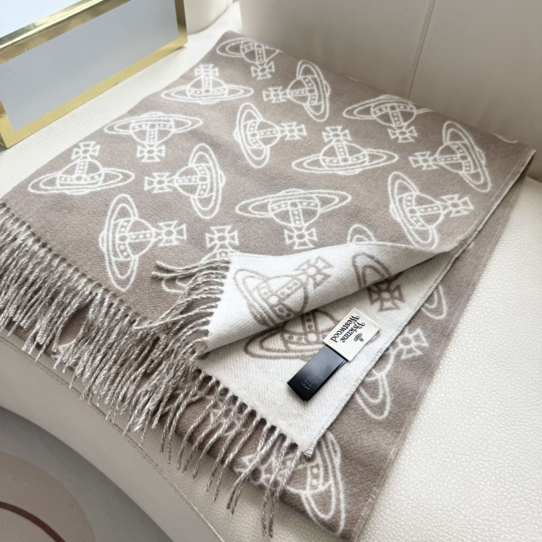 🆕𝐕𝐢𝐯𝐢𝐞𝐧𝐧𝐞 𝐖𝐞𝐬𝐭𝐰𝐨𝐨𝐝🪐✨经典大土星围巾 vivienne westwood西太后土星 英