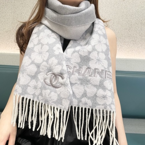 Chanel Gray Cashmere Scarf with Floral Pattern and Fringed Edges, 35 x 180 cm 9 Chanel Gray Cashmere Scarf with Floral Pattern and Fringed Edges, 35 x 180 cm