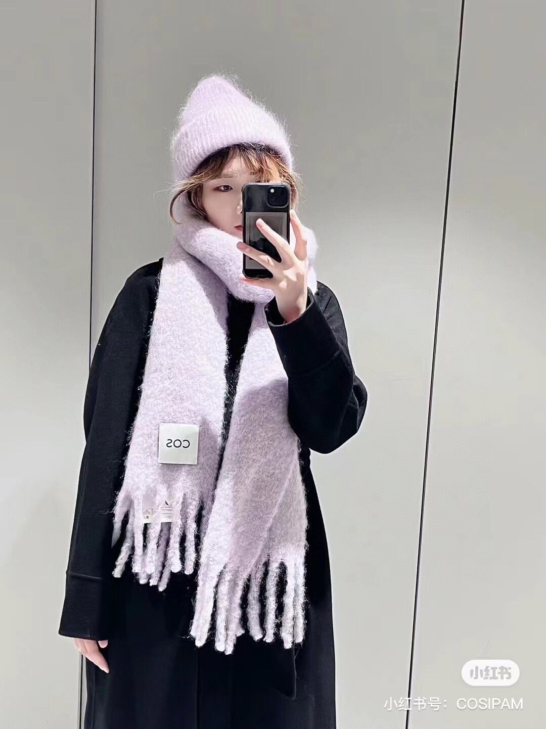 2025小红书走火爆款 COS品牌 🪐✨经典大土星马海毛围巾 vivienne westwood西太后土