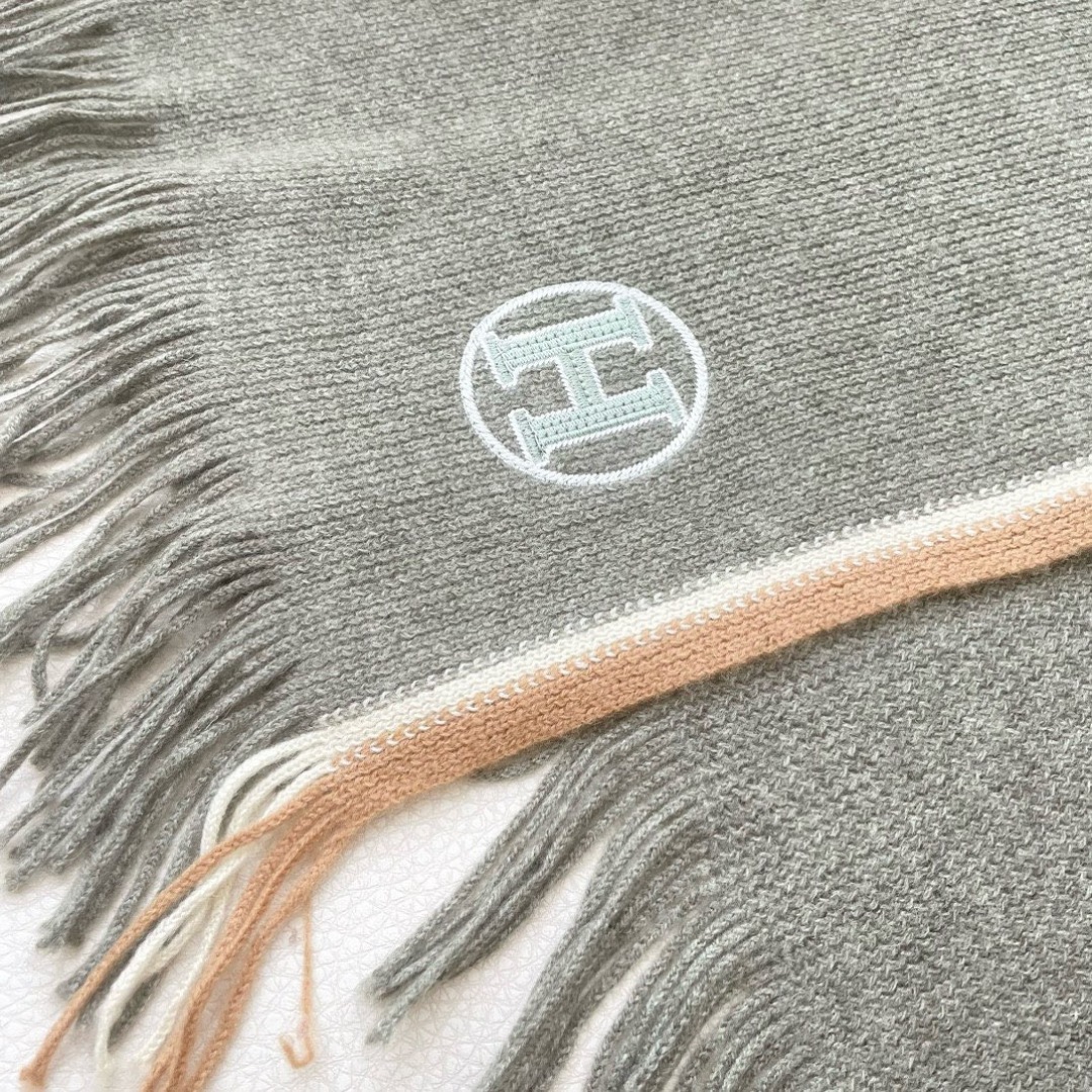 上新2025爱马仕男女款围巾且买且珍惜😍~都是出口订单所以比较难遇❤️东西讲究少而精😍好看的一定要收😎这