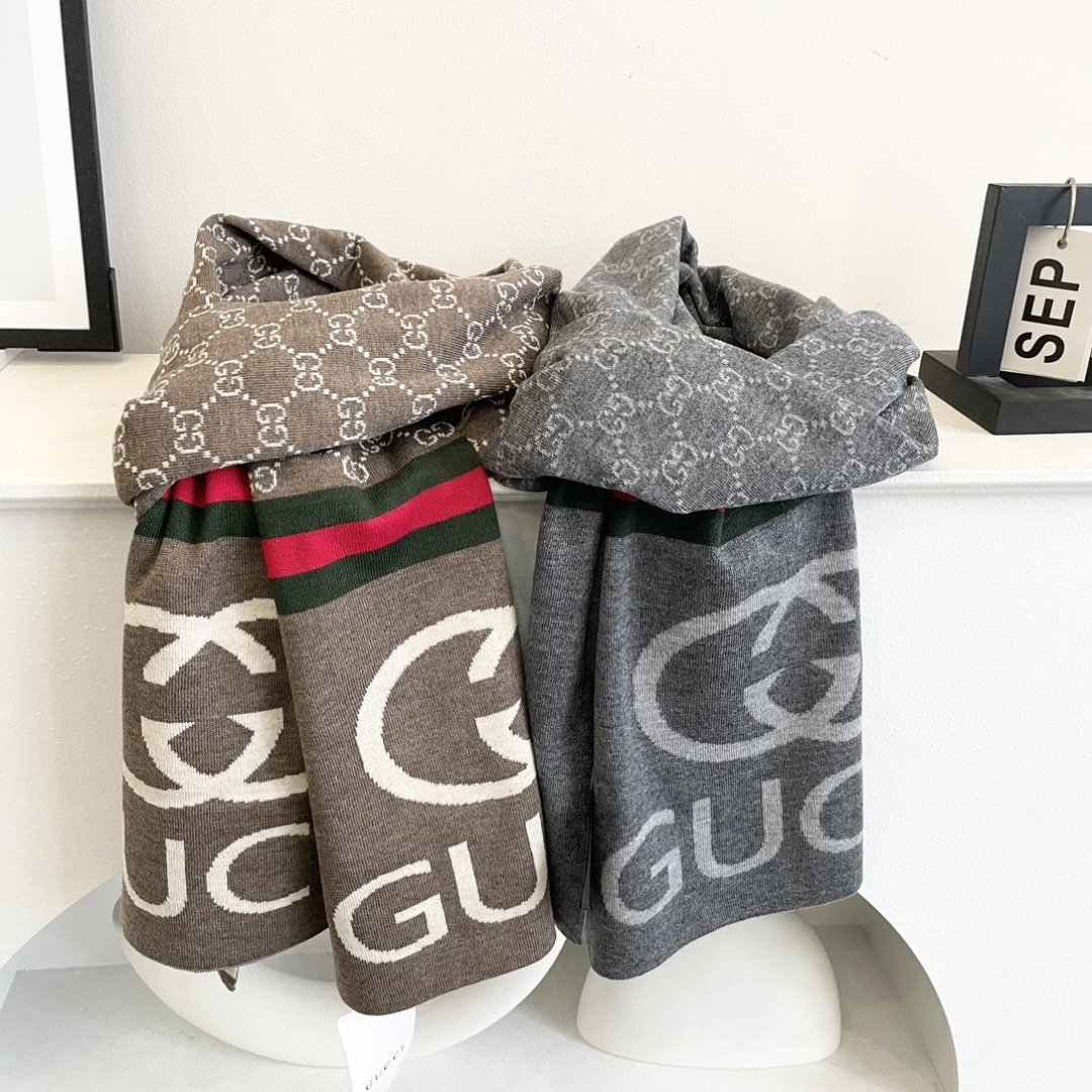 💋2025专柜最新款💨古奇火爆来袭💥🎊顶级色织工艺。此工艺只有大牌纯正代工厂才有的工艺‼️100%顶级针