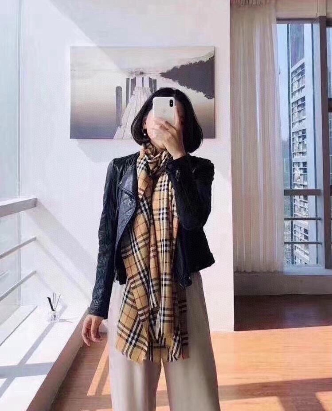 要顶级品质看过来👑👑原单货 🎁 B家【双面长巾】，这才是硬货，殿堂级御用推荐！高出镜率单品，顶级羊绒两面