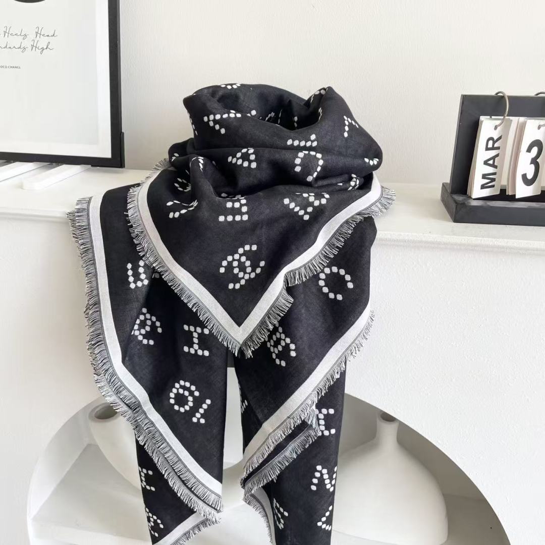 香奈儿💋新款到😍手慢🈚️抢‼️‼️👏💙顶级原单正品旷世绝美顶级高端货👼【绝对值得珍藏👍】👏香奈儿绝美百搭