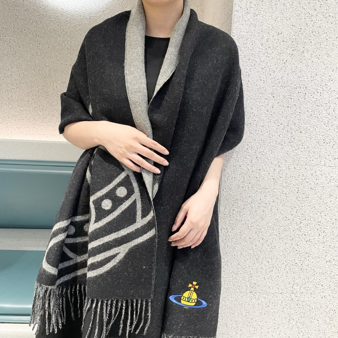 英国朋克教母“西太后Vivienne Westwood”最爱的土星❗❗从精神上，Vivenne West