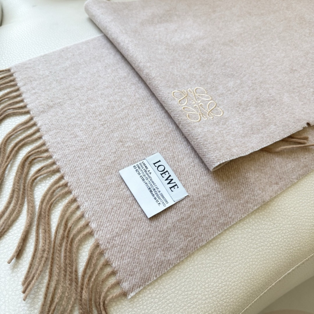 🔥爆款‼️顶级高尖端⚠️【LOEWE罗意威直供迪拜出口货‼️】🎀官网双面罗意威2024新品✨双面羊绒围巾