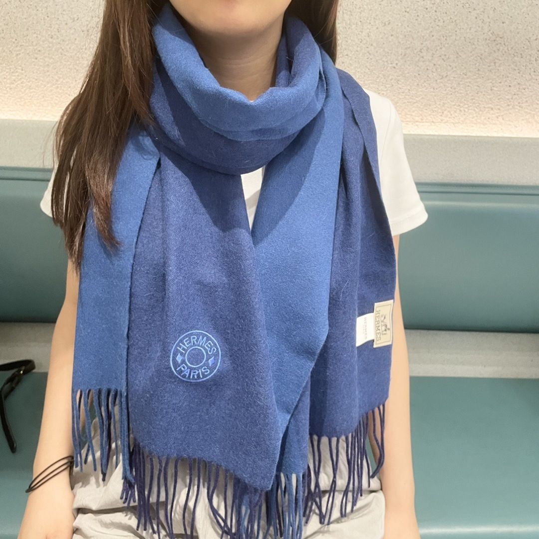 上新2025爱马仕男女款围巾且买且珍惜😍~都是出口订单所以比较难遇❤️东西讲究少而精😍好看的一定要收😎这