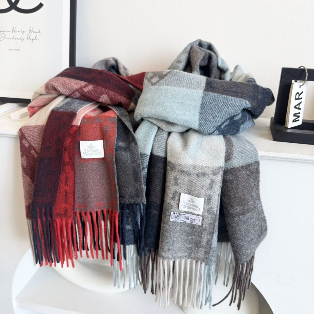 🆕𝐕𝐢𝐯𝐢𝐞𝐧𝐧𝐞 𝐖𝐞𝐬𝐭𝐰𝐨𝐨𝐝🪐✨经典大土星围巾 vivienne westwood西太后土星 英