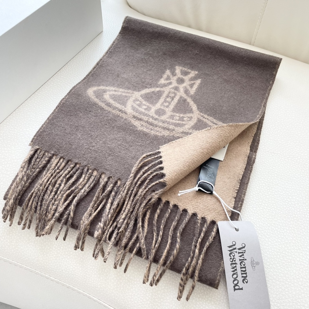 ✨✨英国朋克教母“西太后Vivienne Westwood”最爱的土星❗❗从精神上，Vivenne We