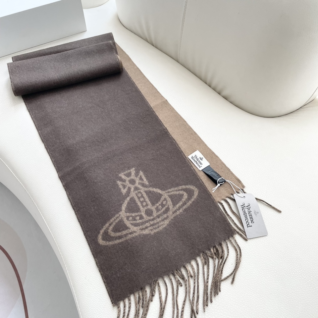 ✨✨英国朋克教母“西太后Vivienne Westwood”最爱的土星❗❗从精神上，Vivenne We