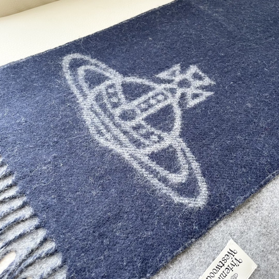 ✨✨英国朋克教母“西太后Vivienne Westwood”最爱的土星❗❗从精神上，Vivenne We