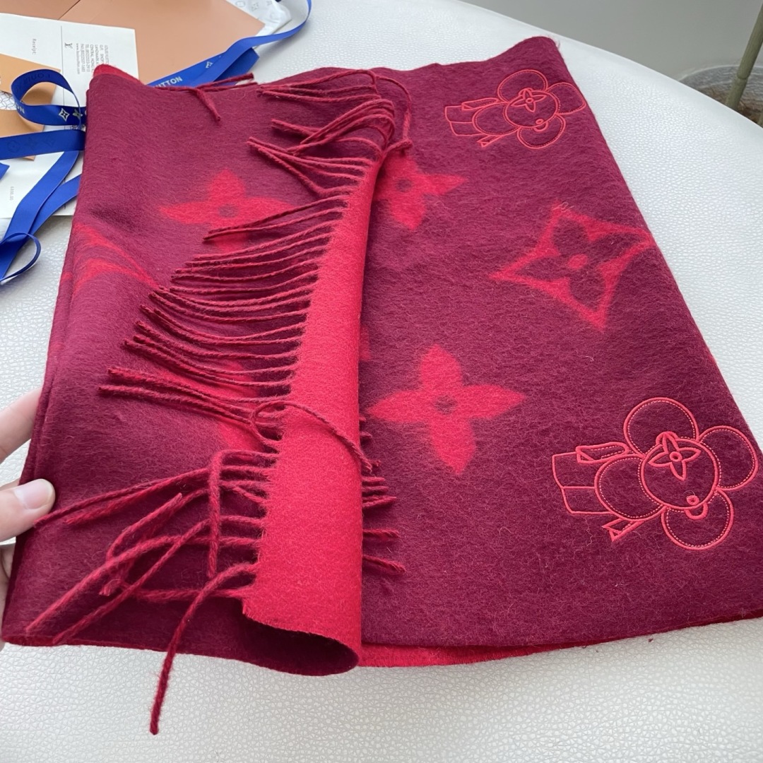 【2025L霍思燕新款同款】 吊炸了天的硬货‼ 双版本供选择 颜色 标 配件完全一样 满足不同客户需求👍