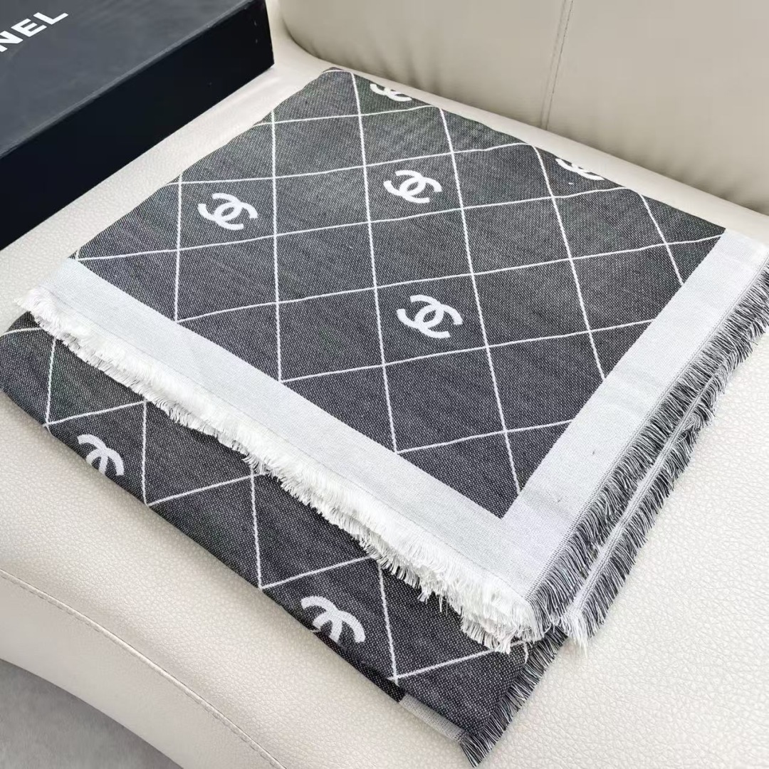 香奈儿💋新款到😍手慢🈚️抢‼️‼️👏💙顶级原单正品旷世绝美顶级高端货👼【绝对值得珍藏👍】👏香奈儿绝美百搭