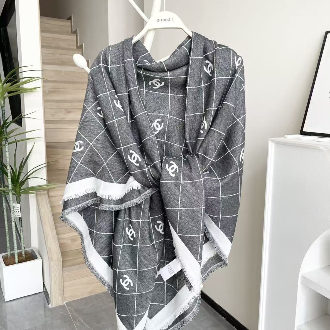 香奈儿💋新款到😍手慢🈚️抢‼️‼️👏💙顶级原单正品旷世绝美顶级高端货👼【绝对值得珍藏👍】👏香奈儿绝美百搭