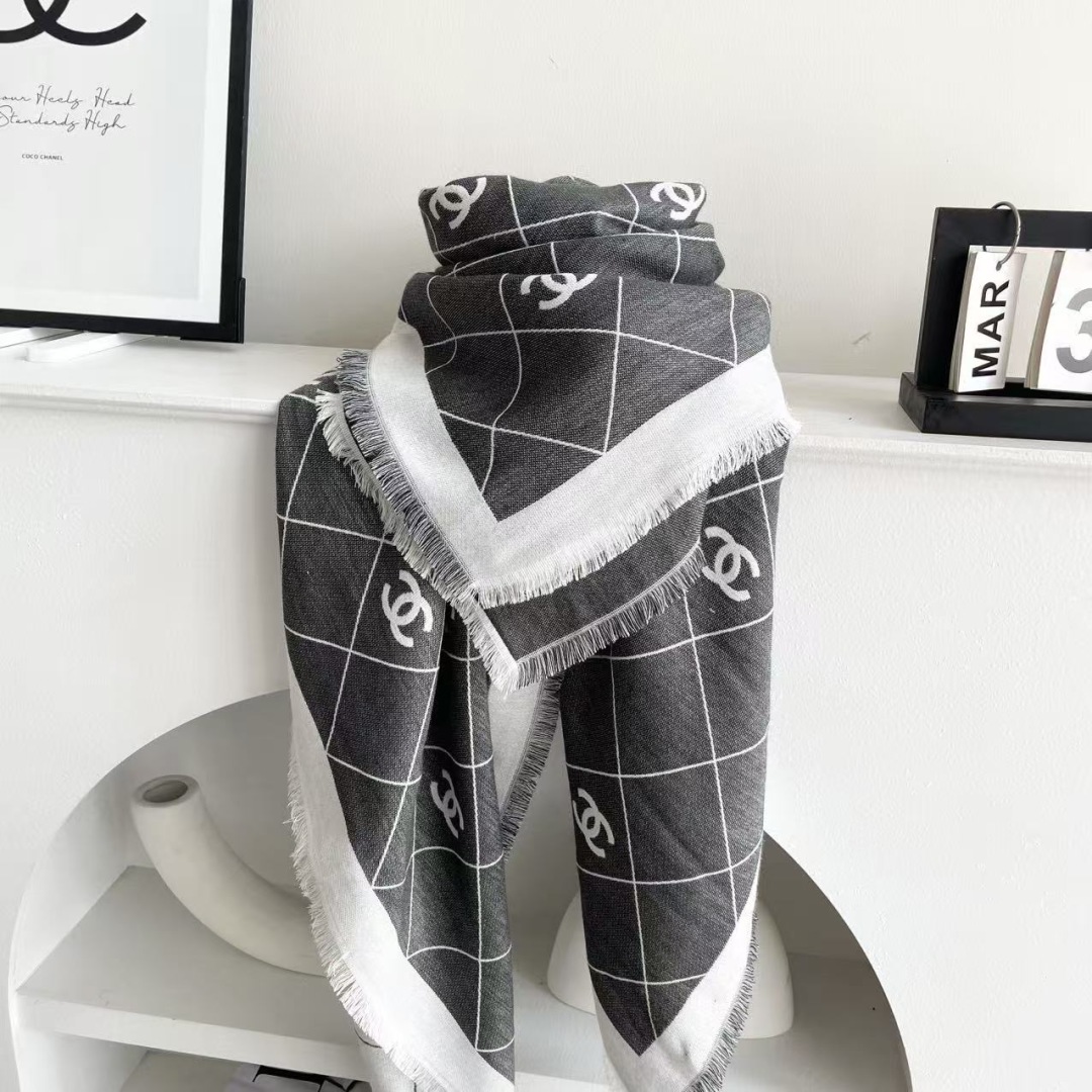 香奈儿💋新款到😍手慢🈚️抢‼️‼️👏💙顶级原单正品旷世绝美顶级高端货👼【绝对值得珍藏👍】👏香奈儿绝美百搭