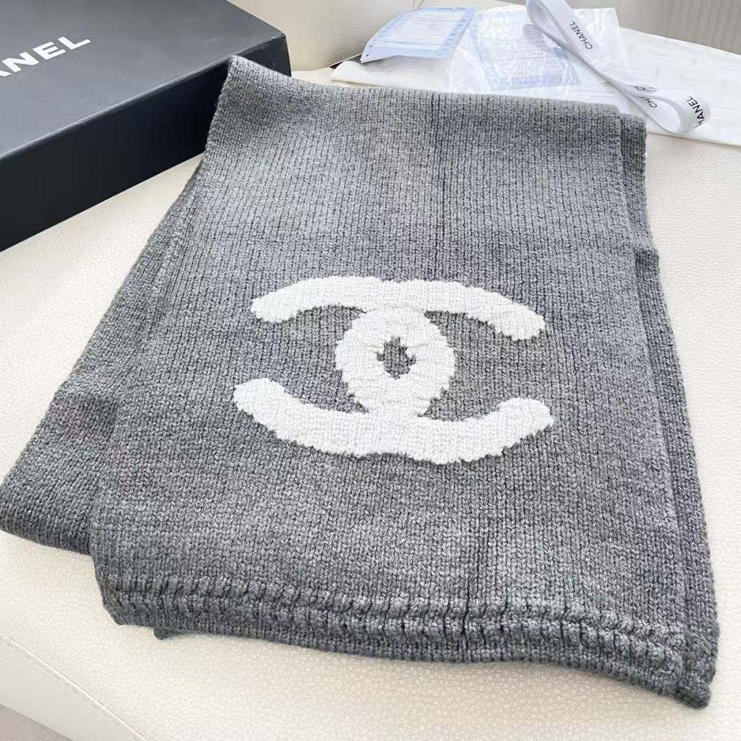 CHANEL香奈儿 【25B 秋冬】品牌标识 真丝 绒线围巾 男女同款情侣款 190X35