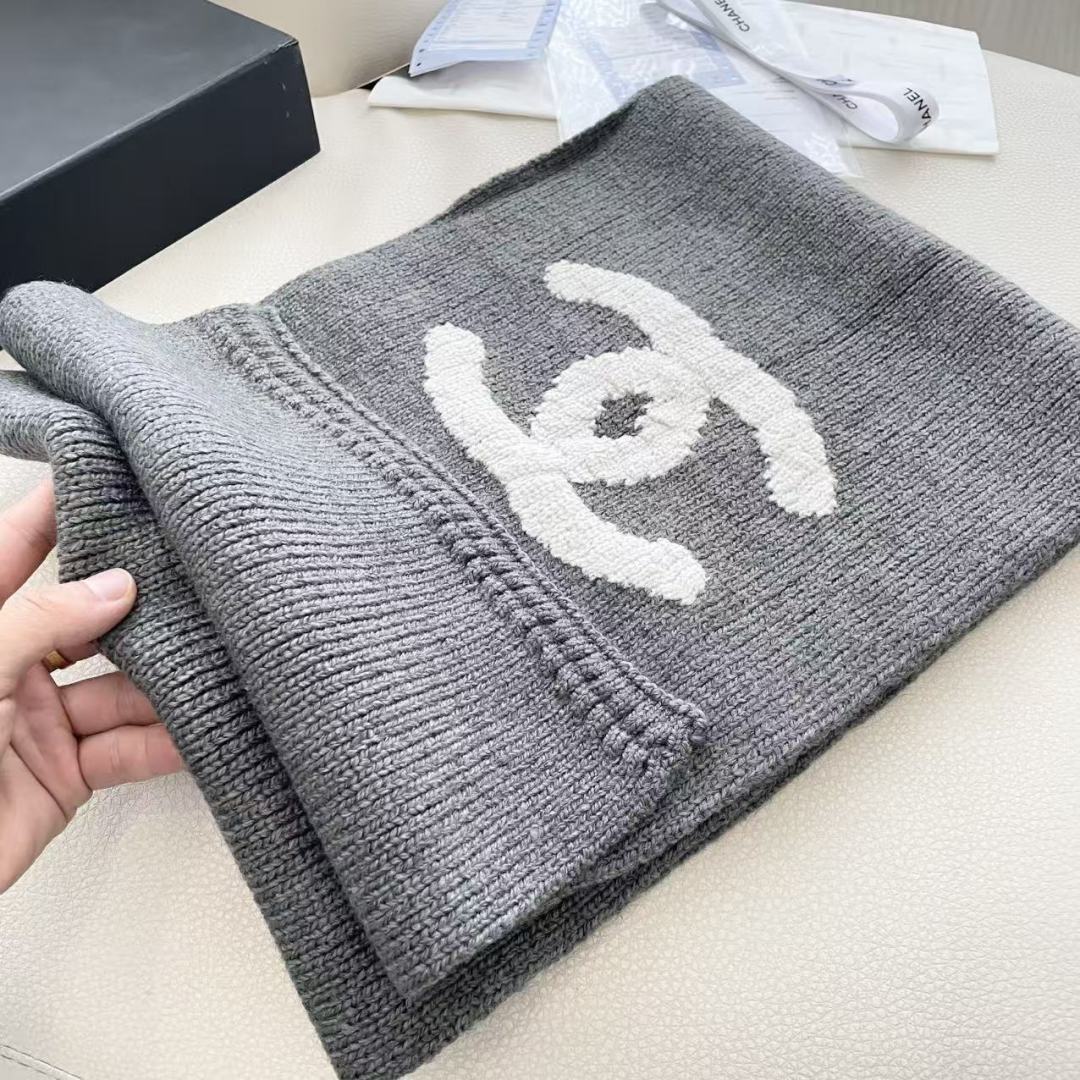 CHANEL香奈儿 【25B 秋冬】品牌标识 真丝 绒线围巾 男女同款情侣款 190X35