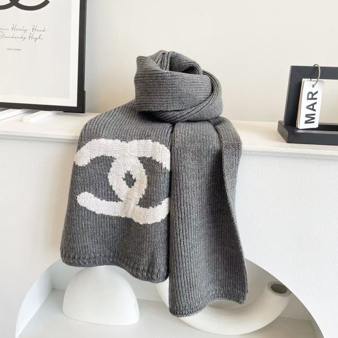 CHANEL香奈儿 【25B 秋冬】品牌标识 真丝 绒线围巾 男女同款情侣款 190X35