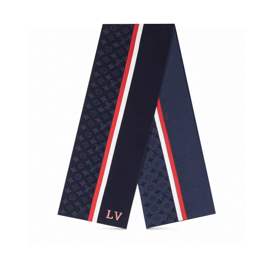 上新2025爱马仕男女款围巾且买且珍惜😍~都是出口订单所以比较难遇❤️东西讲究少而精😍好看的一定要收😎这