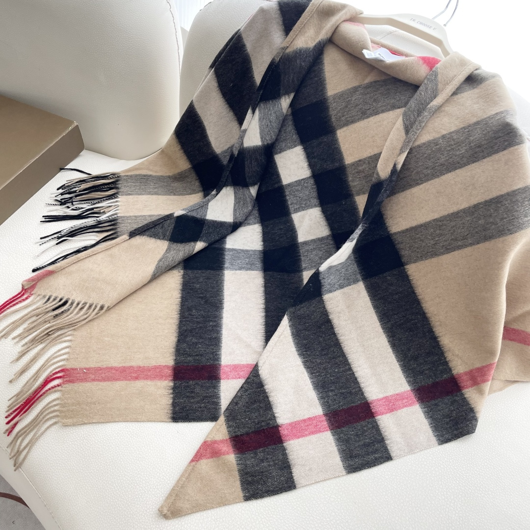 巴宝莉真真正正的福利！！】【尽管拿市面上任何一家的货来对比我家品质！】Bu史上最牛掰的原单货，【博柏利双