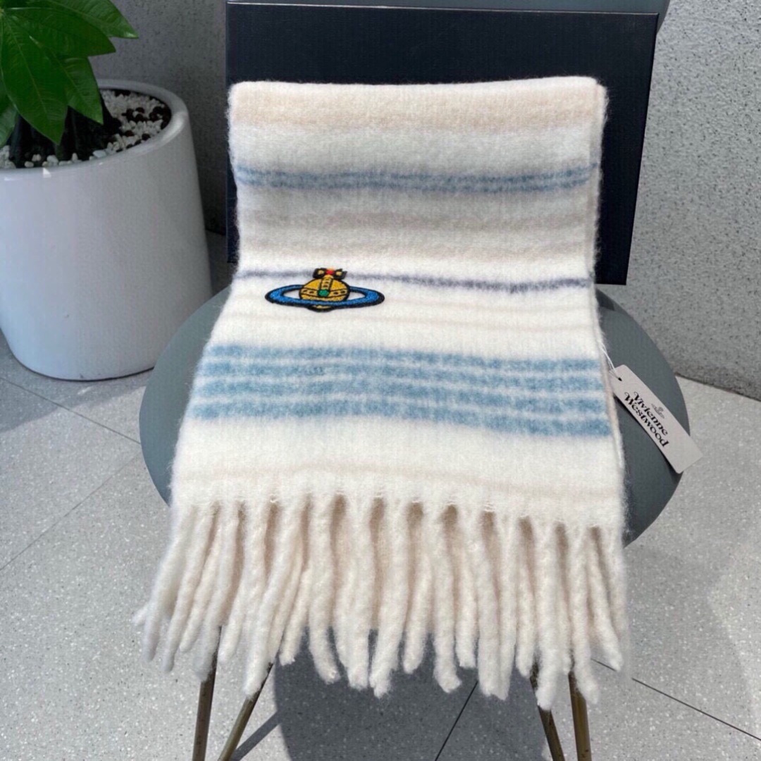 2025小红书走火爆款 𝐕𝐢𝐯𝐢𝐞𝐧𝐧𝐞 𝐖𝐞𝐬𝐭𝐰𝐨𝐨𝐝🪐✨经典大土星马海毛围巾 vivienne w