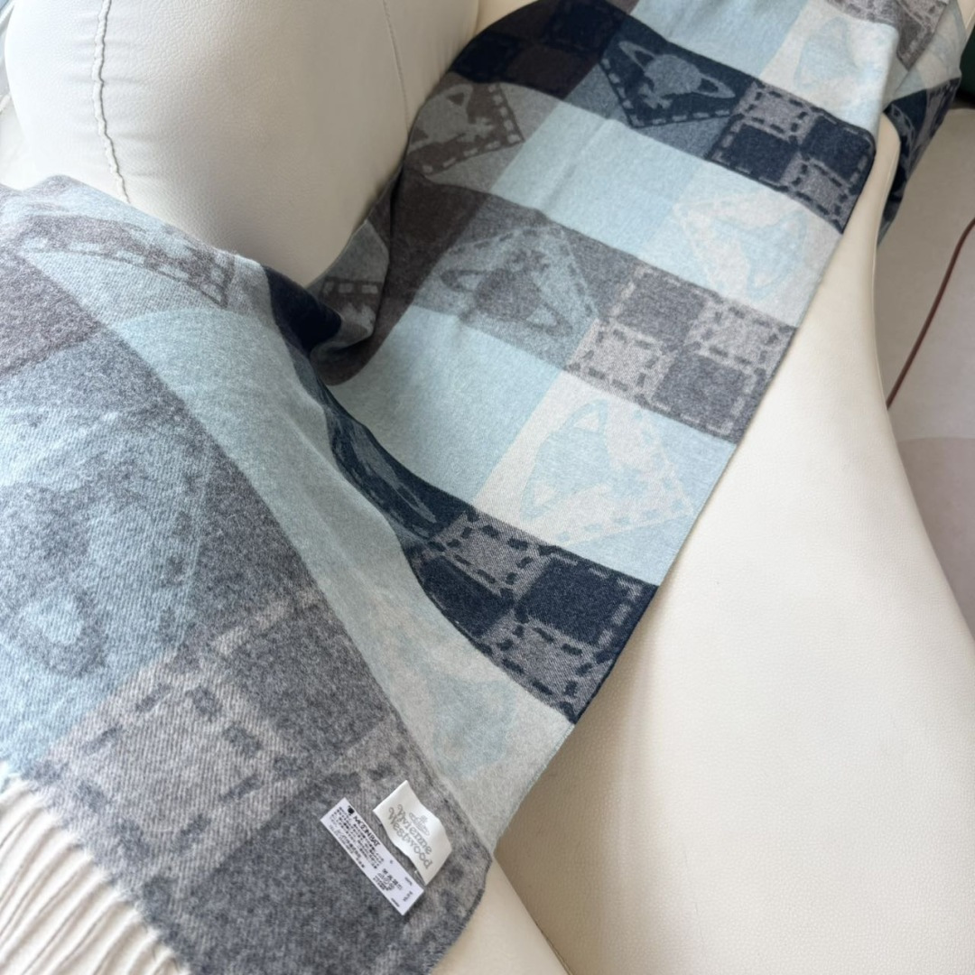 🆕𝐕𝐢𝐯𝐢𝐞𝐧𝐧𝐞 𝐖𝐞𝐬𝐭𝐰𝐨𝐨𝐝🪐✨经典大土星围巾 vivienne westwood西太后土星 英