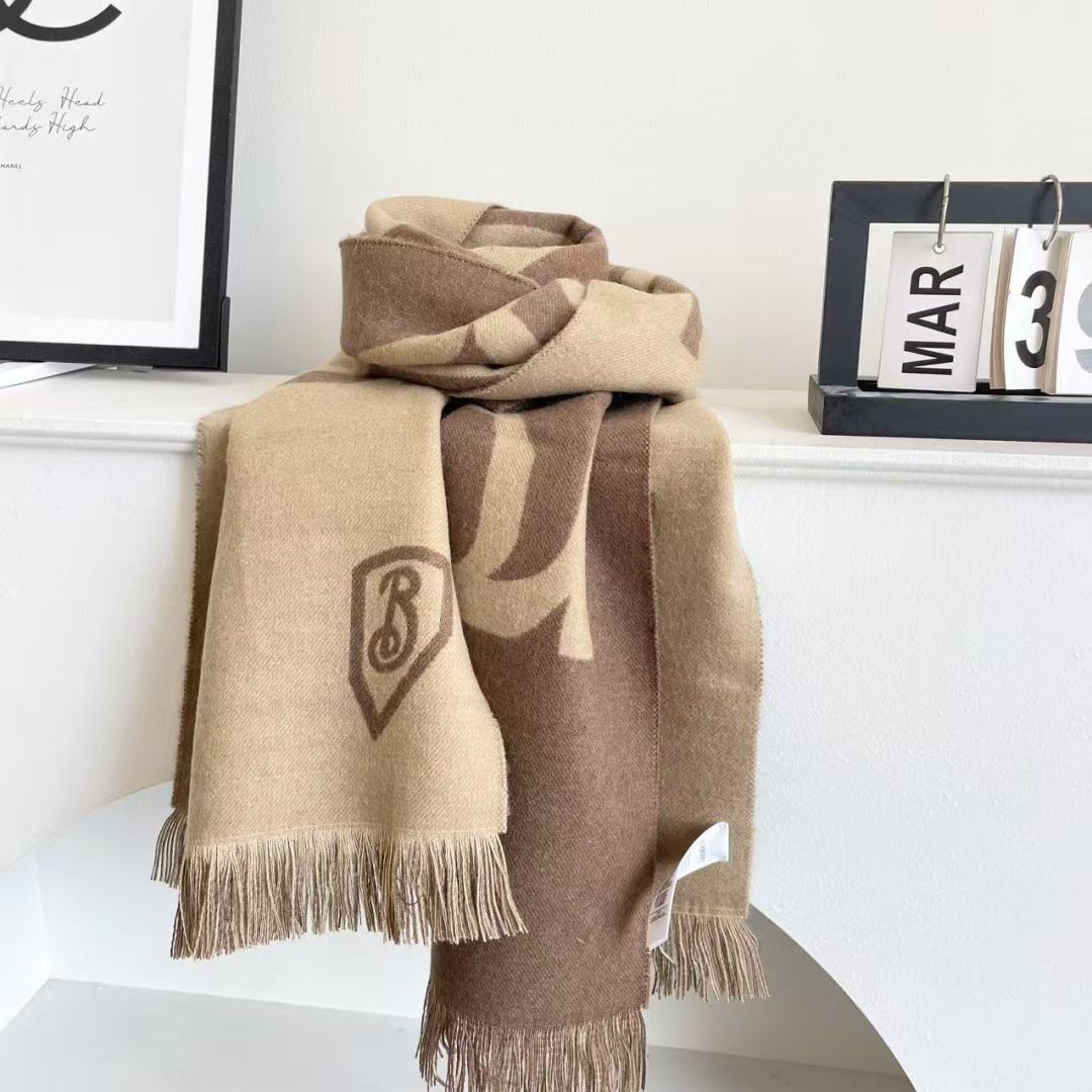 巴宝利💋新款到😍手慢🈚️抢‼️‼️👏💙顶级原单正品旷世绝美顶级高端货👼【绝对值得珍藏👍】👏香奈儿绝美百搭