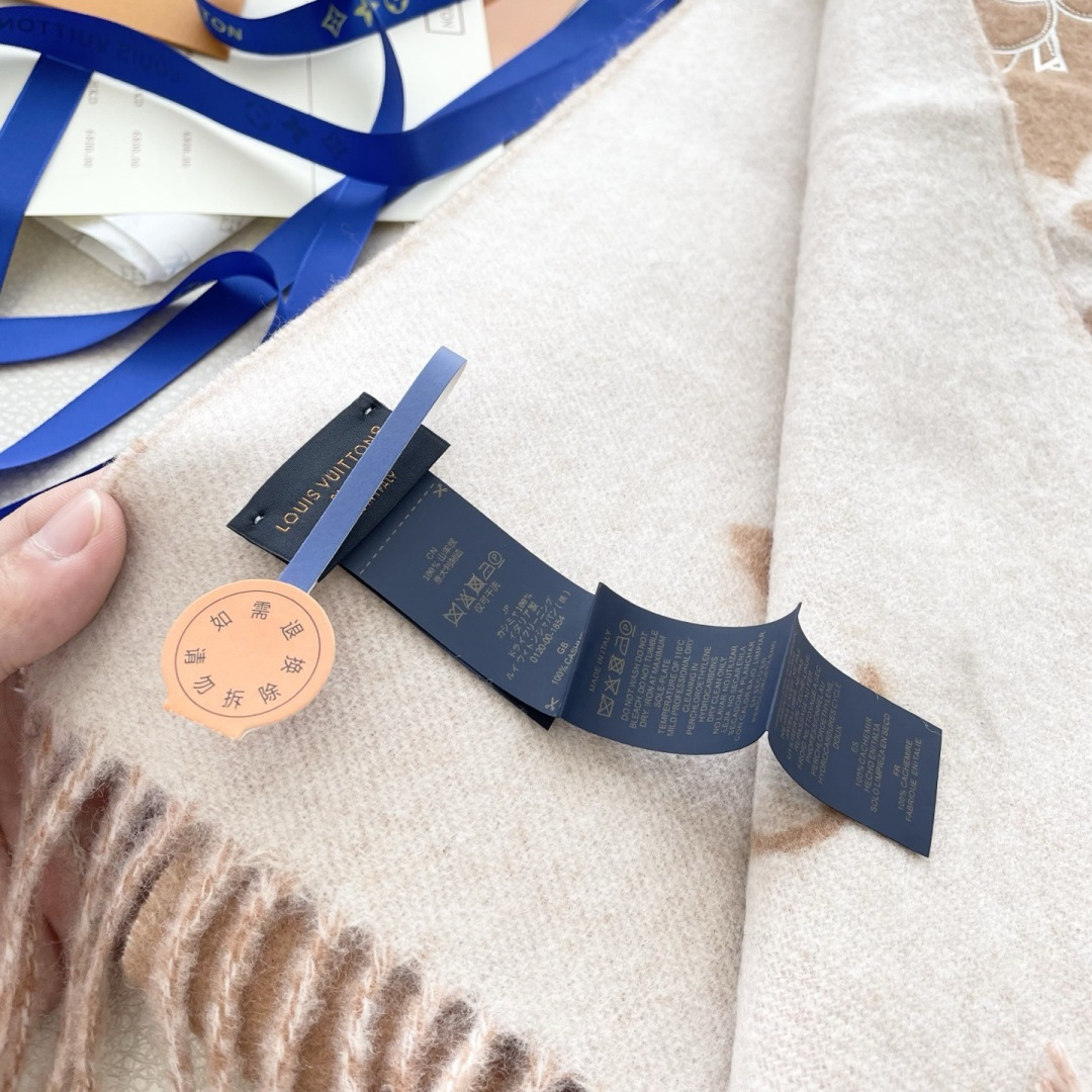 【2025L霍思燕新款同款】 吊炸了天的硬货‼ 双版本供选择 颜色 标 配件完全一样 满足不同客户需求👍