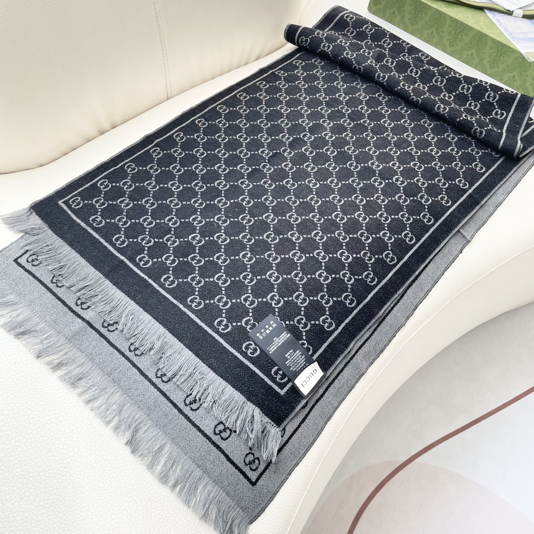 Gucci · 古奇经典羊绒披肩围巾❗来个硬货.麻溜的安排上.纯正出口❗原订单已经交货一批，其中一批刚过