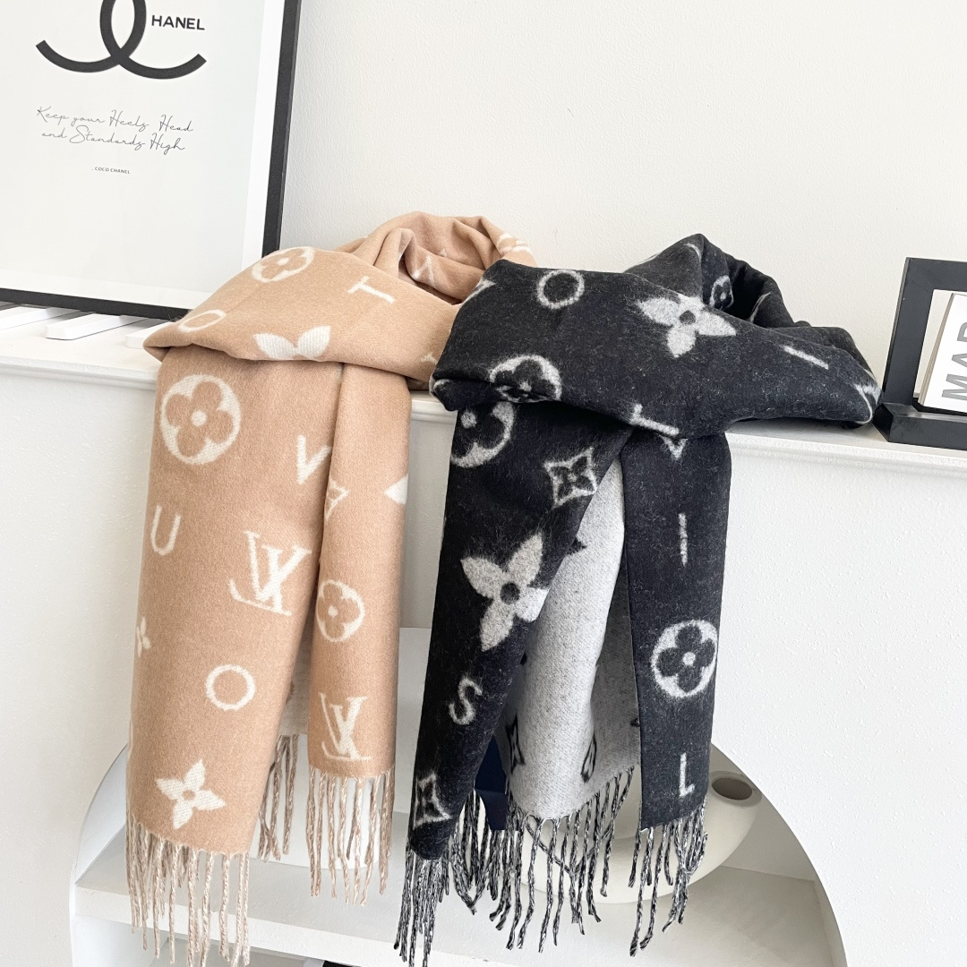 LOUIS VUITTON 标注 Monogram 花卉和 LV 字母40X240山羊绒 绒线围巾 男女