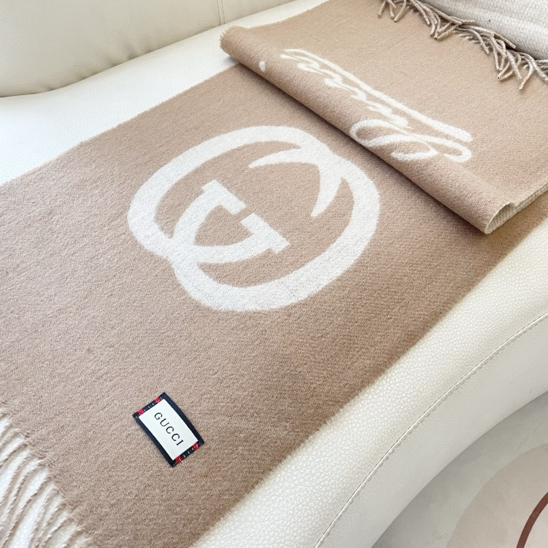 💋2025专柜最新款💨古奇火爆来袭💥🎊顶级色织工艺🔥此工艺只有大牌纯正代工厂才有的工艺‼️100%顶级羊