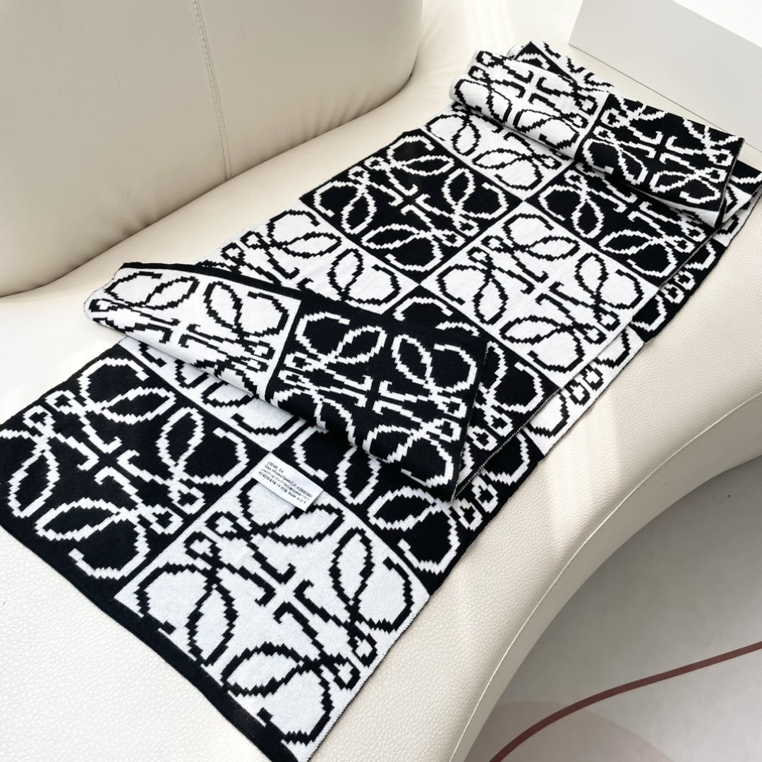 🔥爆款‼️顶级高尖端⚠️【LOEWE罗意威直供迪拜出口货‼️】🎀官网双面罗意威2024新品✨双面羊绒围巾