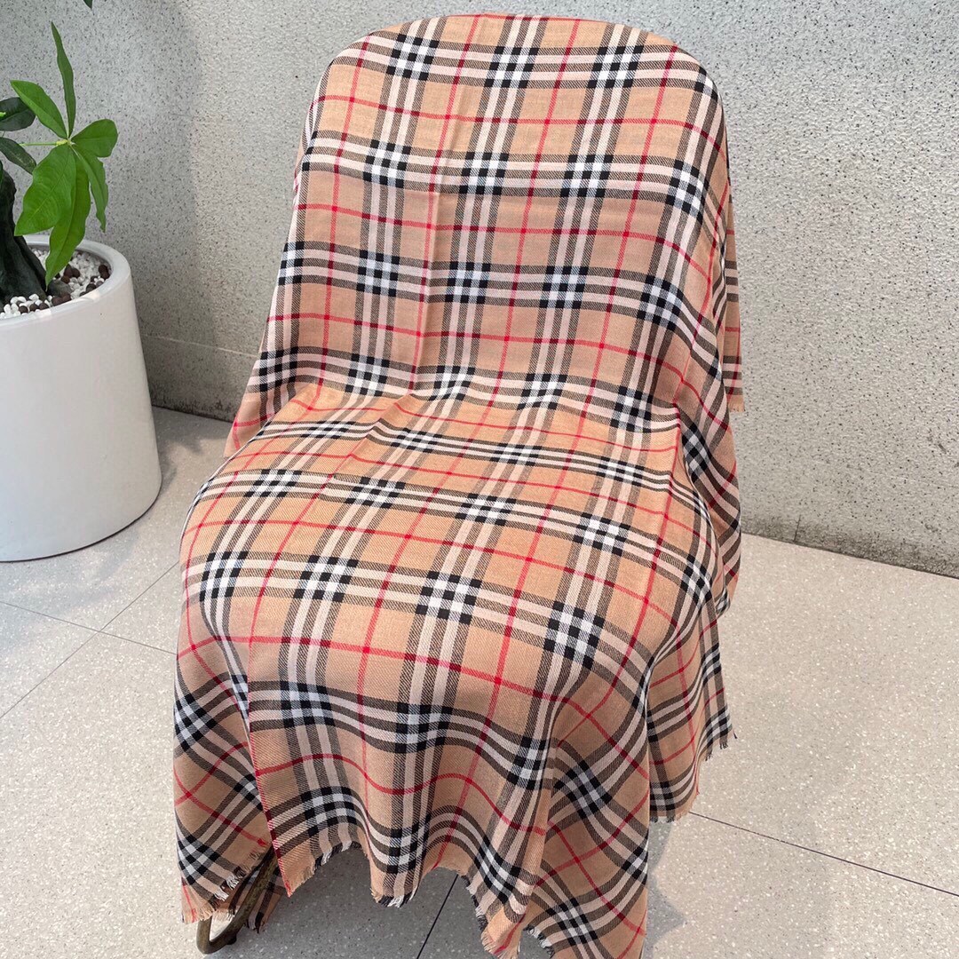 巴宝利💋新款到😍手慢🈚️抢‼️‼️👏💙顶级原单正品旷世绝美顶级高端货👼【绝对值得珍藏👍】👏香奈儿绝美百搭