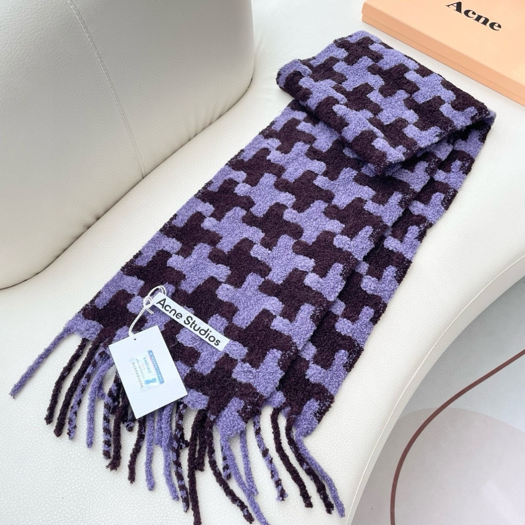 ❤️ 艾克妮千鸟格小围巾 小众大品牌 主打年轻化穿搭 蓬松感很好的一款围巾 羊驼毛➕马海毛 好打理不起皱
