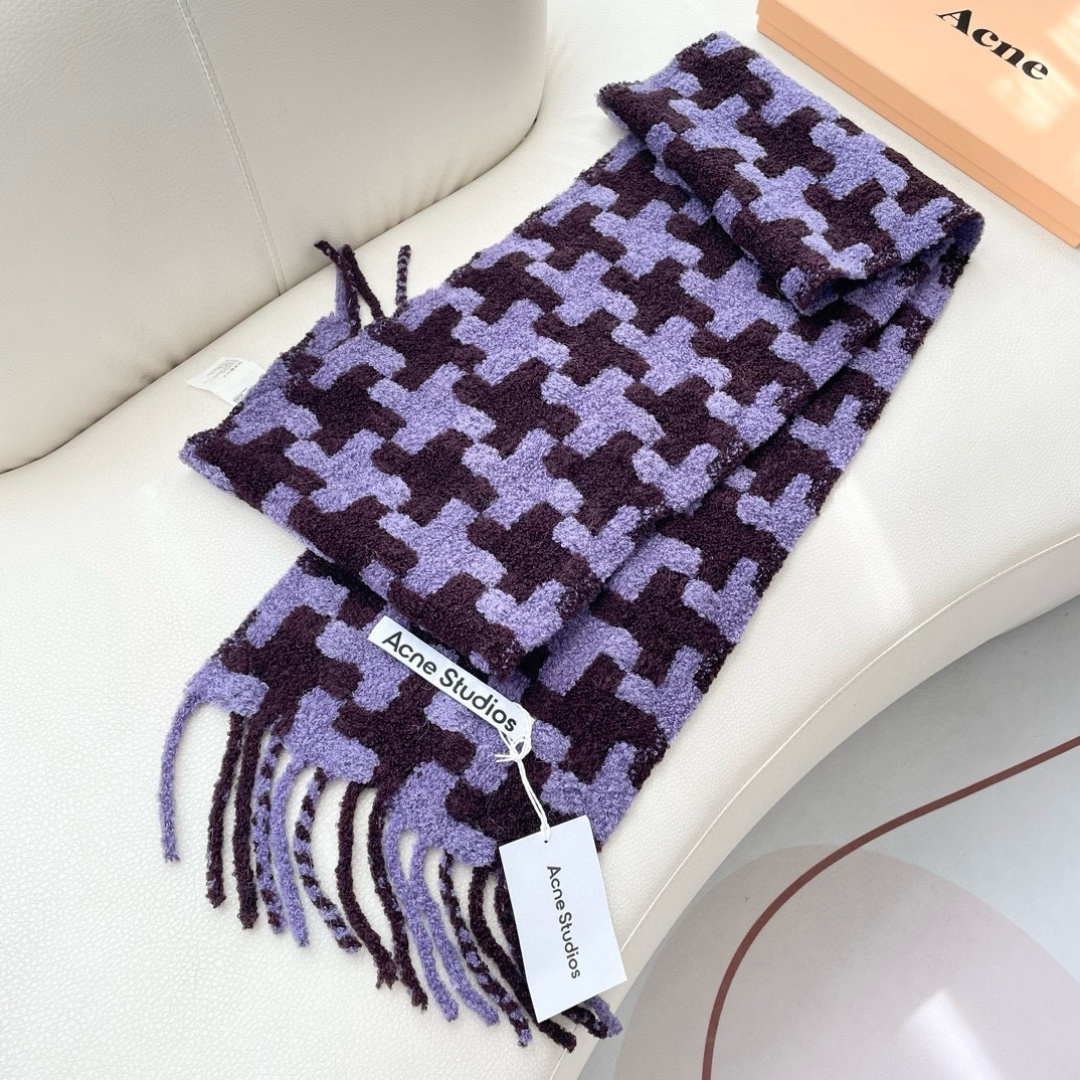 ❤️ 艾克妮千鸟格小围巾 小众大品牌 主打年轻化穿搭 蓬松感很好的一款围巾 羊驼毛➕马海毛 好打理不起皱