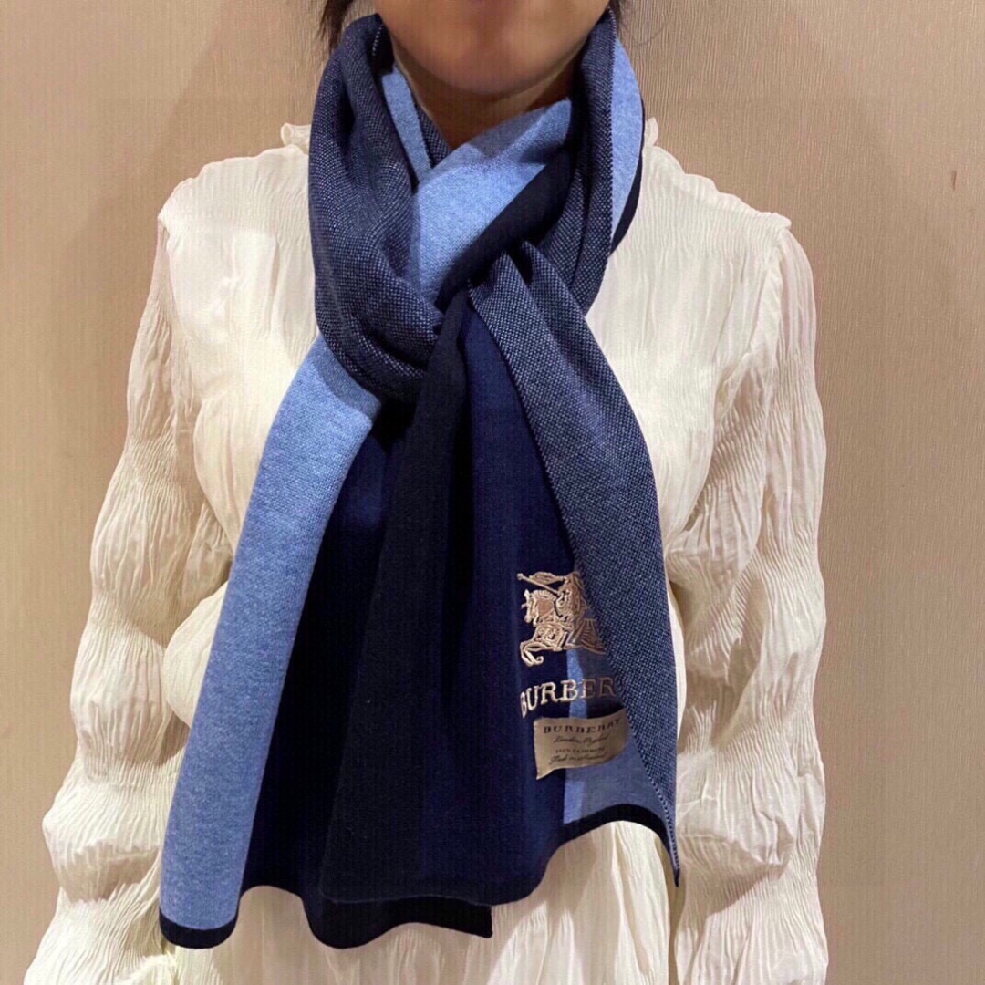 爆款上新 情侣款👍👍B家【经典战马】货🐂 奢华尽在尺寸之间，高端品质‼️具有超高羊绒品质才会被此品牌青睐