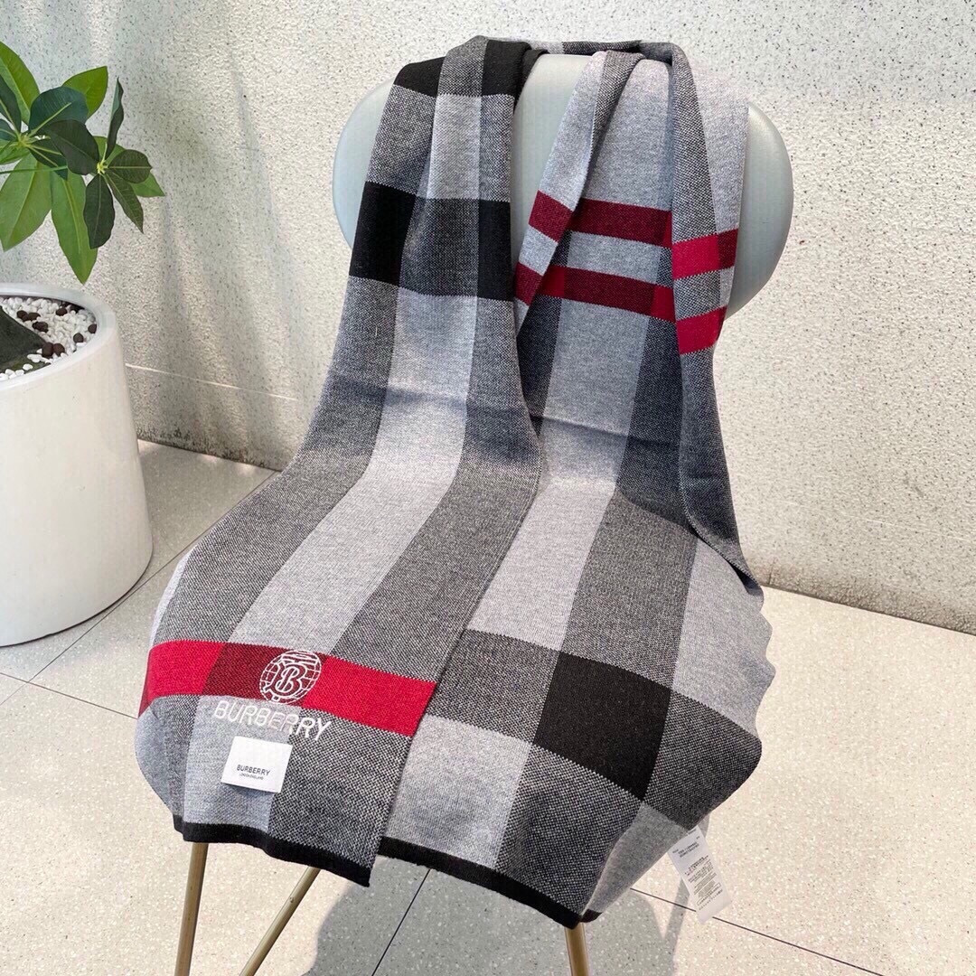 爆款上新 情侣款👍👍B家【经典战马】独家牛货🐂 奢华尽在尺寸之间，高端品质‼️具有超高羊绒品质才会被此品