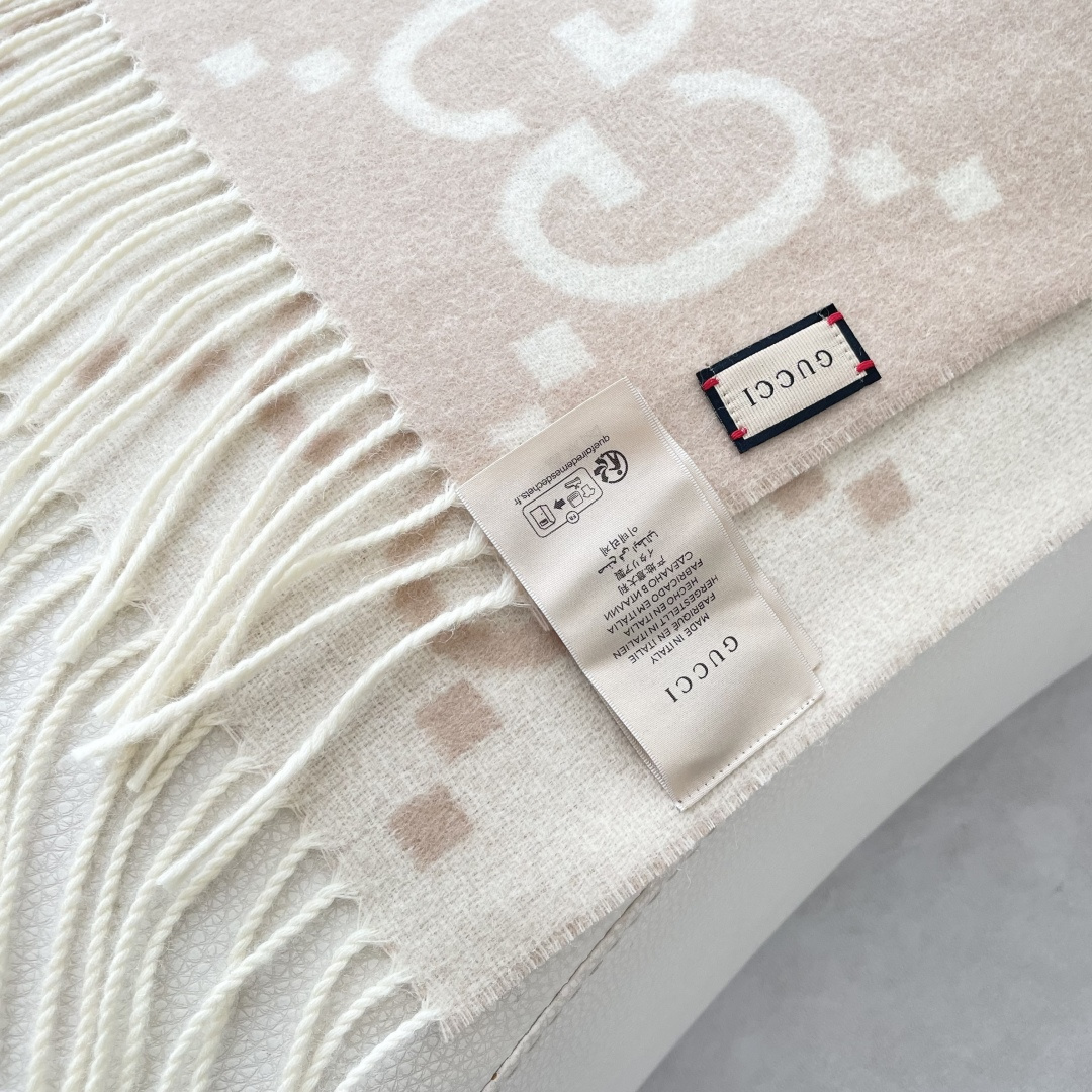 高版本 2025Gucci最新款 👍稀有品质😵😵太好看了❤️Gucci最新ZG同步款‼️图案真的超级好看