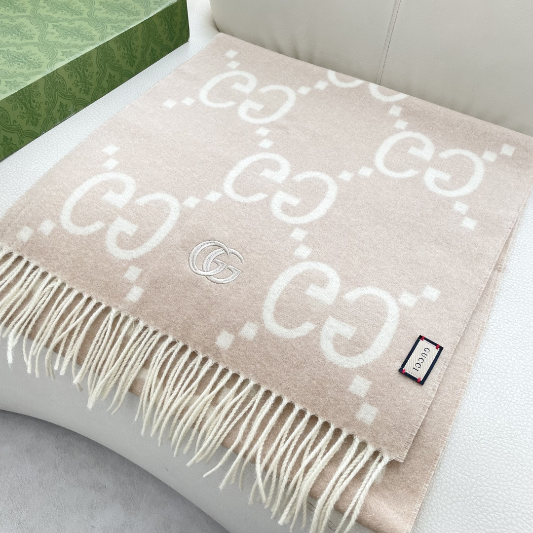 高版本 2025Gucci最新款 👍稀有品质😵😵太好看了❤️Gucci最新ZG同步款‼️图案真的超级好看