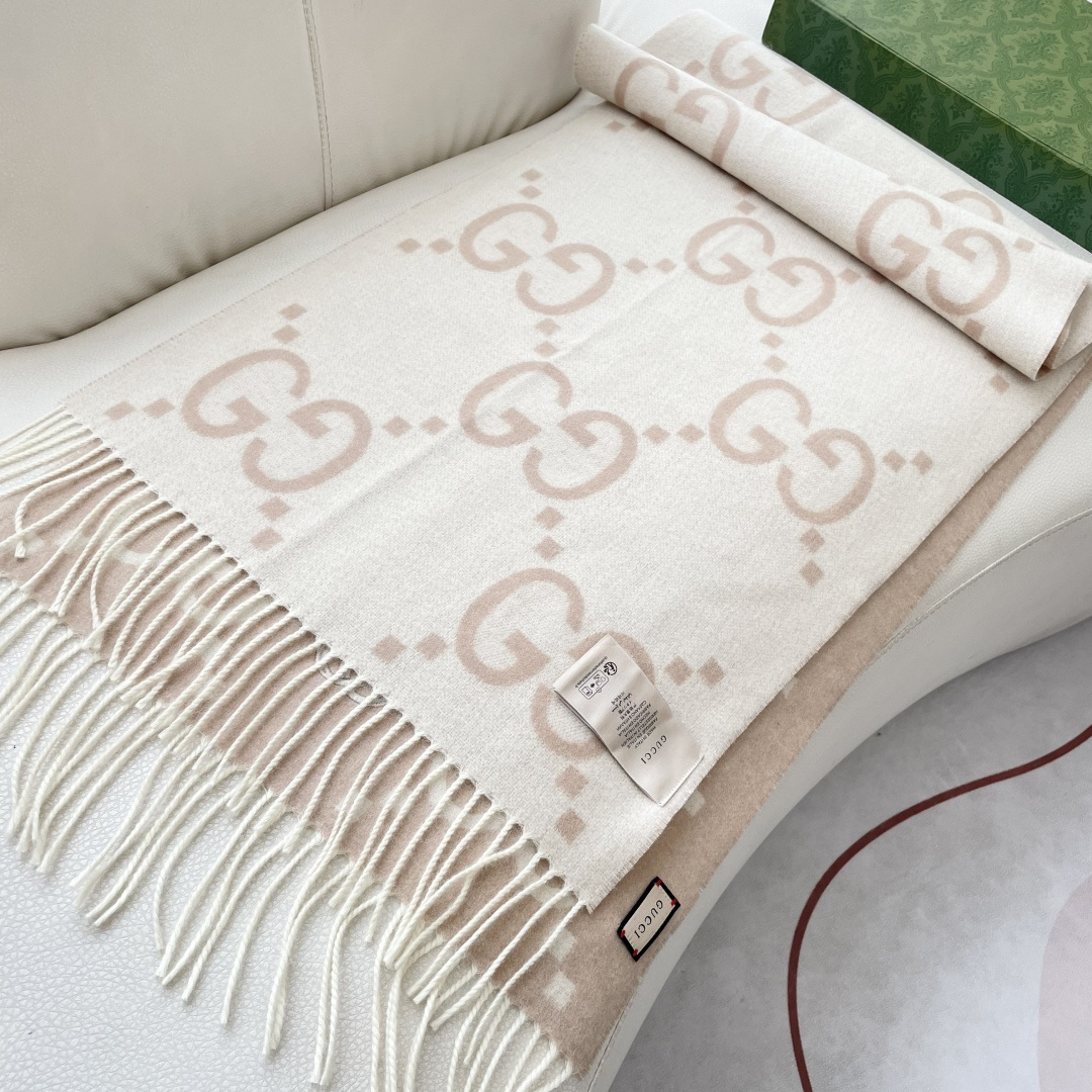 高版本 2025Gucci最新款 👍稀有品质😵😵太好看了❤️Gucci最新ZG同步款‼️图案真的超级好看