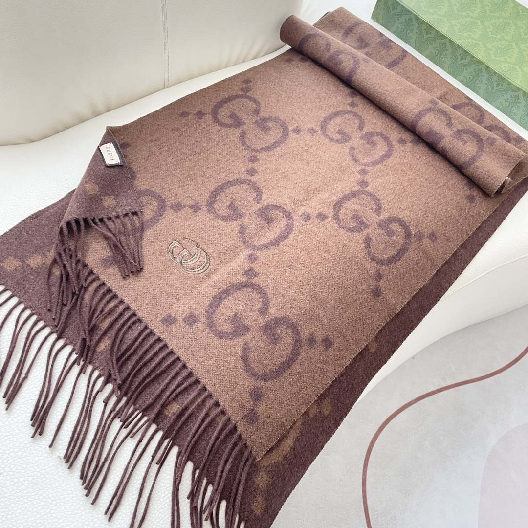 高版本 2025Gucci最新款 👍稀有品质😵😵太好看了❤️Gucci最新ZG同步款‼️图案真的超级好看