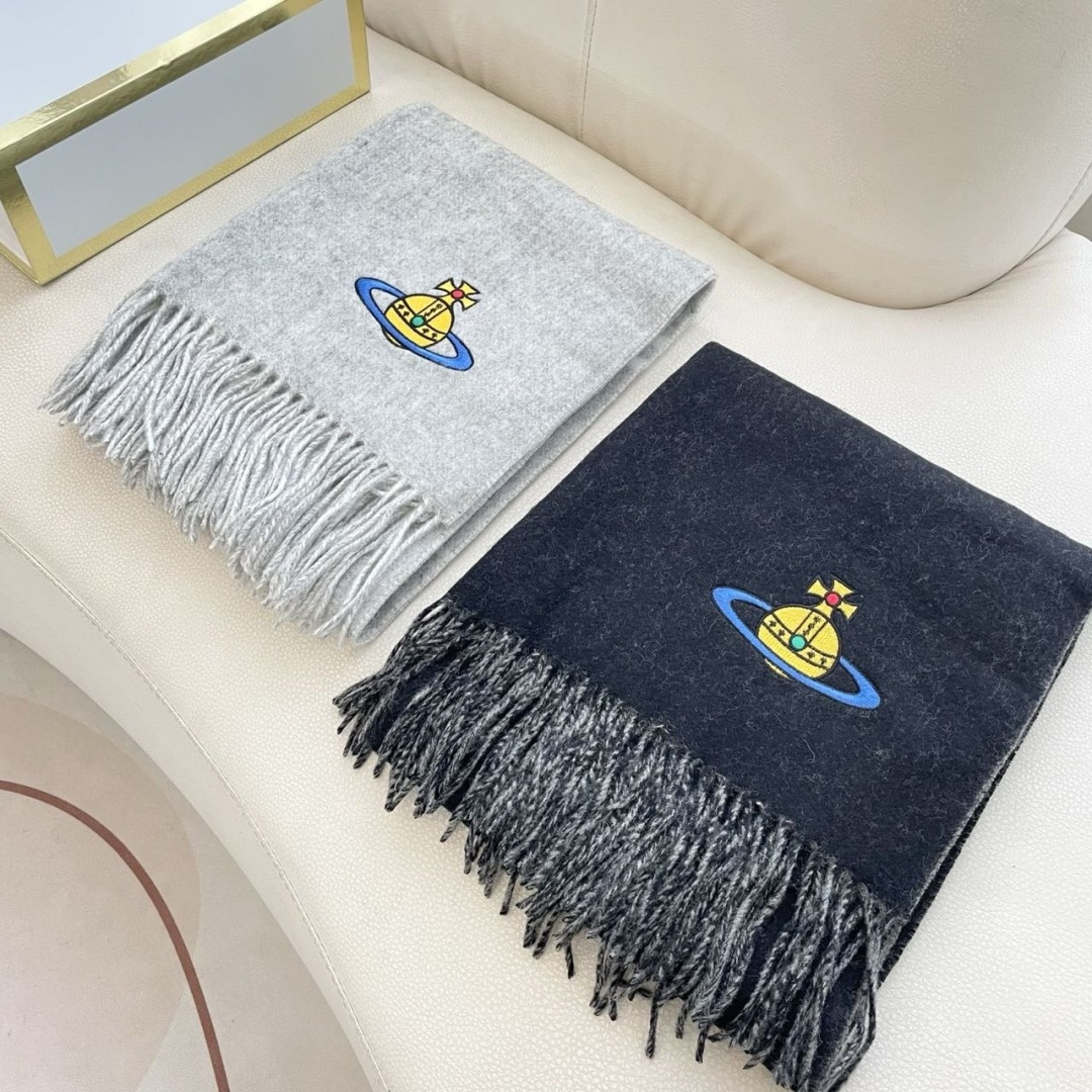 英国朋克教母“西太后Vivienne Westwood”最爱的土星❗❗从精神上，Vivenne West