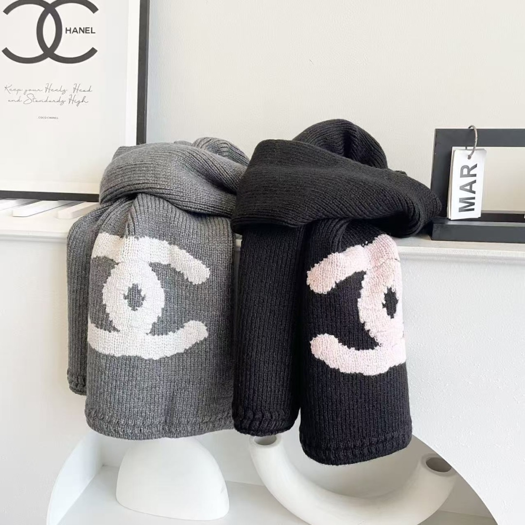 CHANEL香奈儿 【25B 秋冬】品牌标识 真丝 绒线围巾 男女同款情侣款 190X35