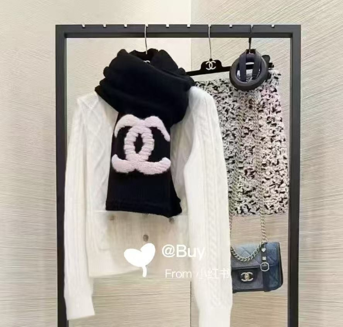 CHANEL香奈儿 【25B 秋冬】品牌标识 真丝 绒线围巾 男女同款情侣款 190X35