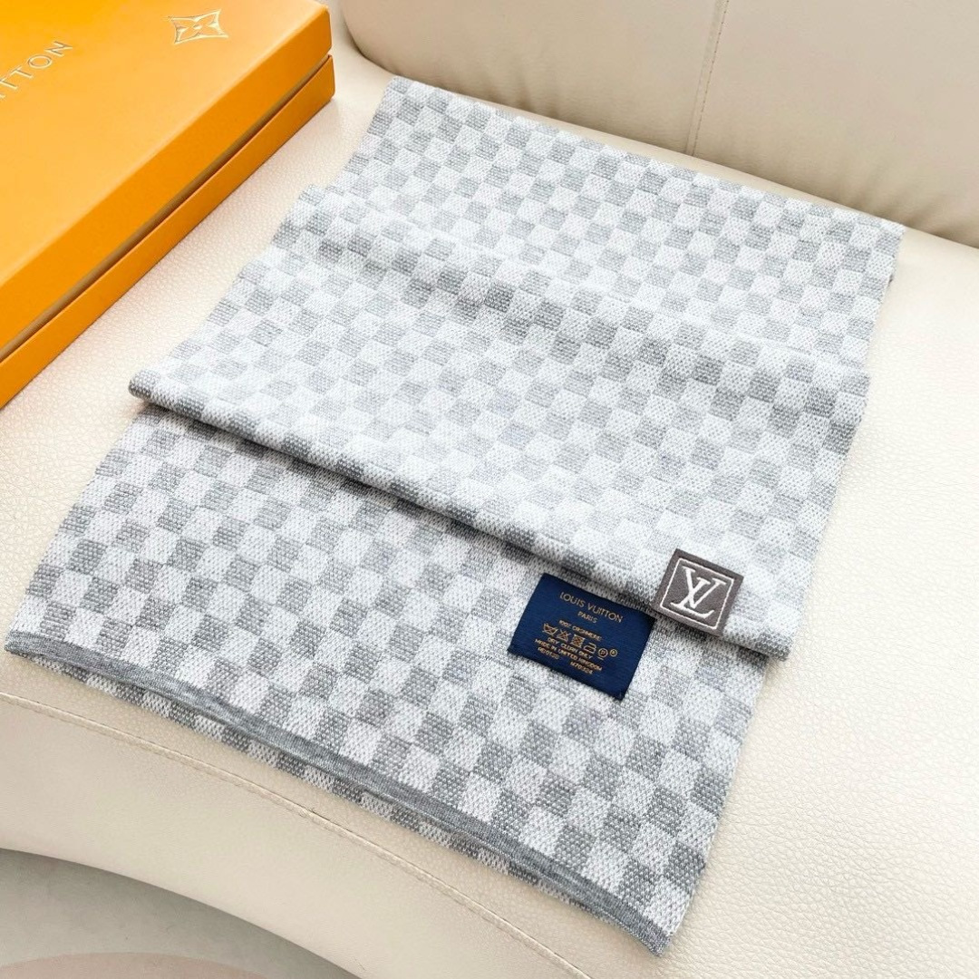 💋🌾专柜最新款💨LV火爆来袭💥🎊顶级色织工艺。此工艺只有大牌纯正代工厂才有的工艺‼️100%顶级针织加羊