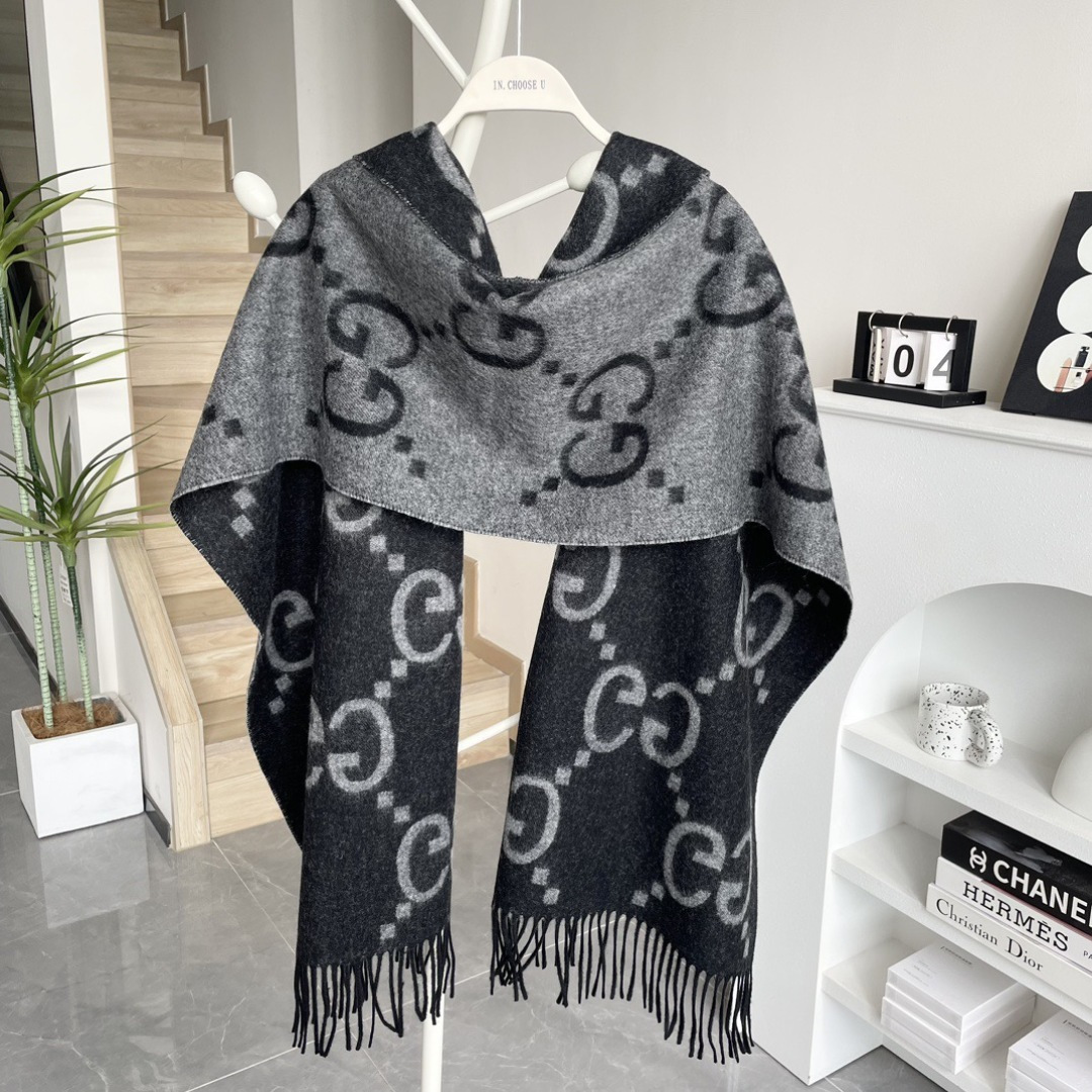 2025Gucci最新款 👍稀有品质😵😵太好看了❤️Gucci最新ZG同步款‼️图案真的超级好看啊~就喜